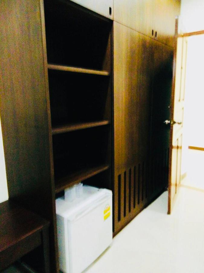 The Green Residence 304 Si Maha Phot Luaran gambar