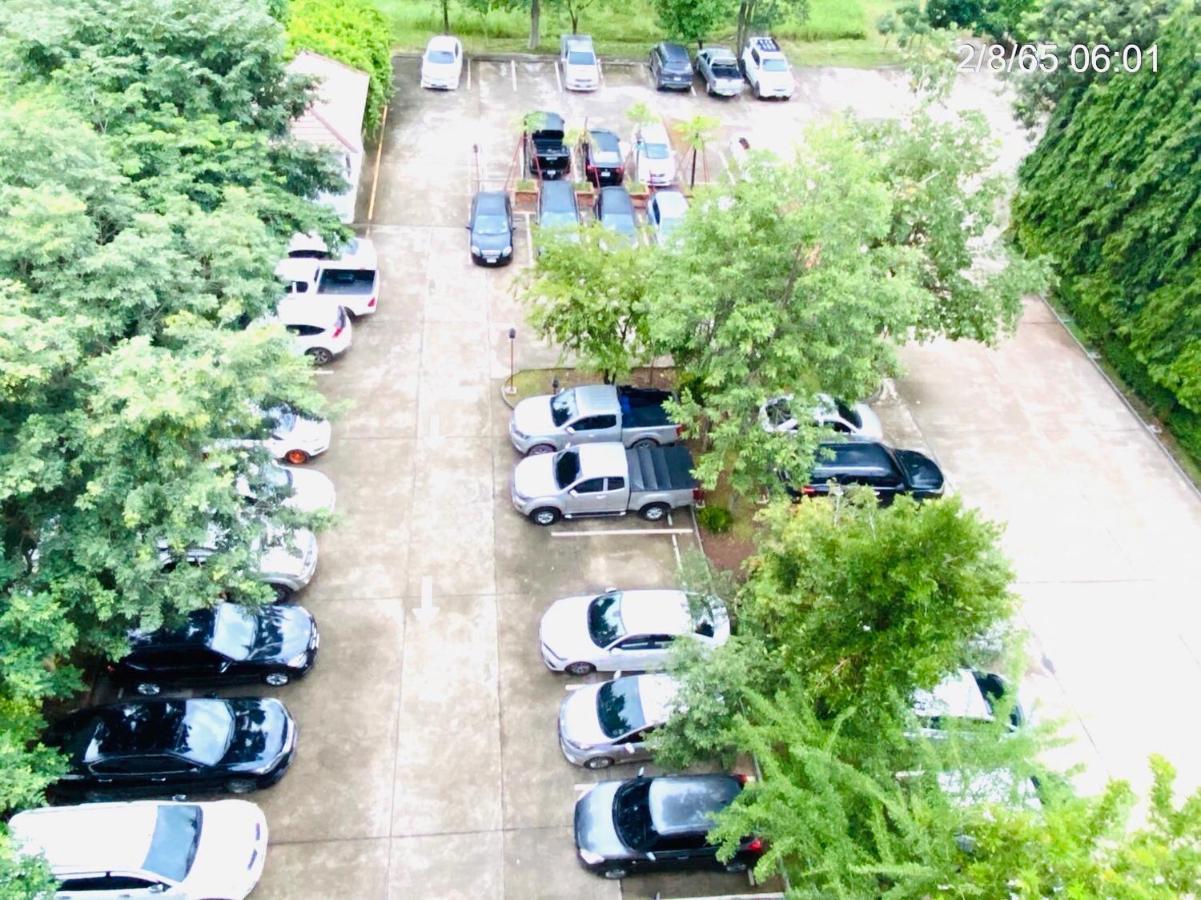 The Green Residence 304 Si Maha Phot Luaran gambar
