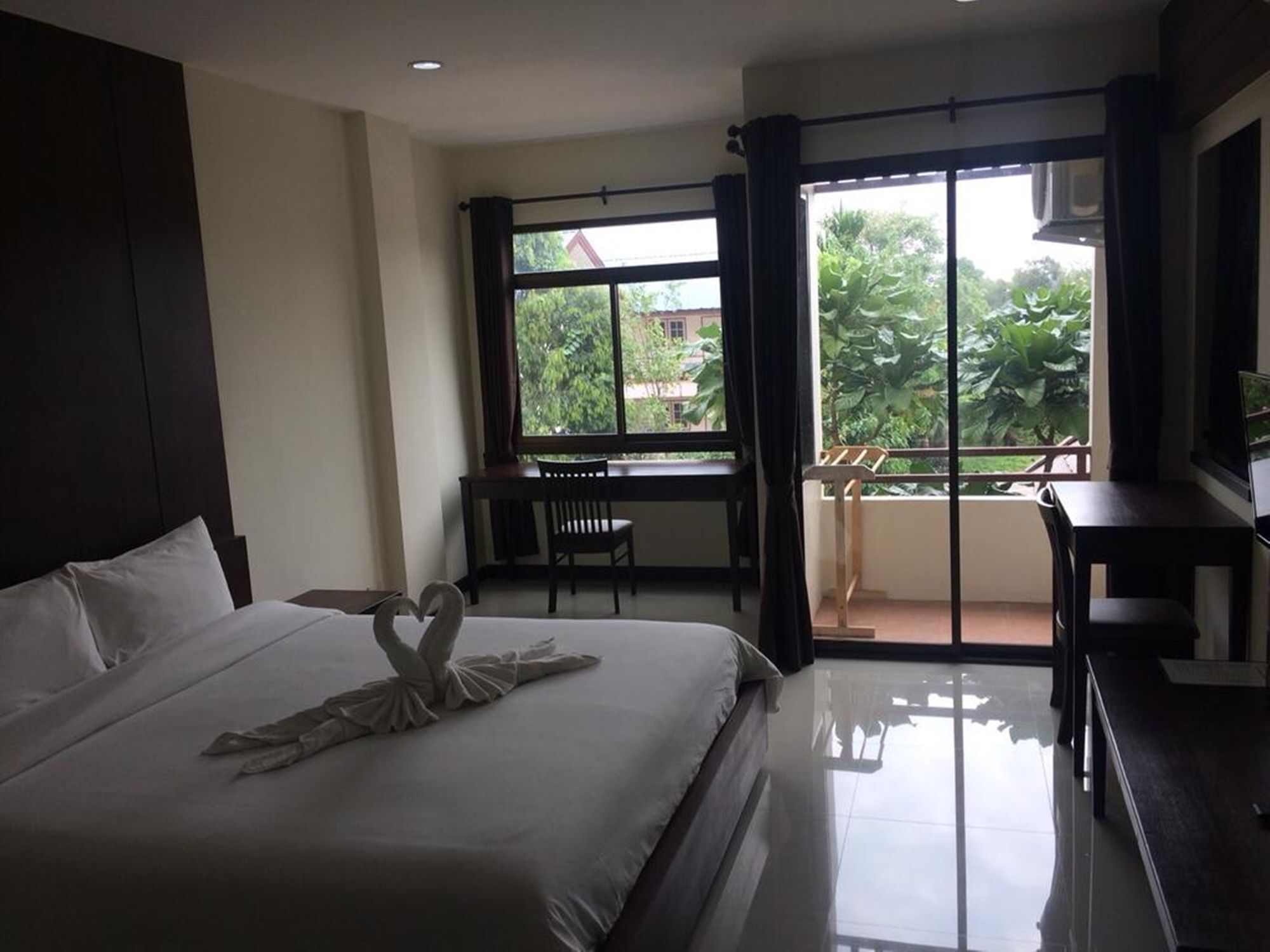 The Green Residence 304 Si Maha Phot Luaran gambar